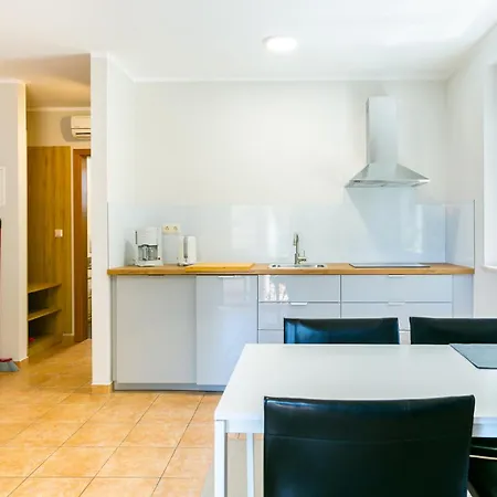 Apartment Pinia *